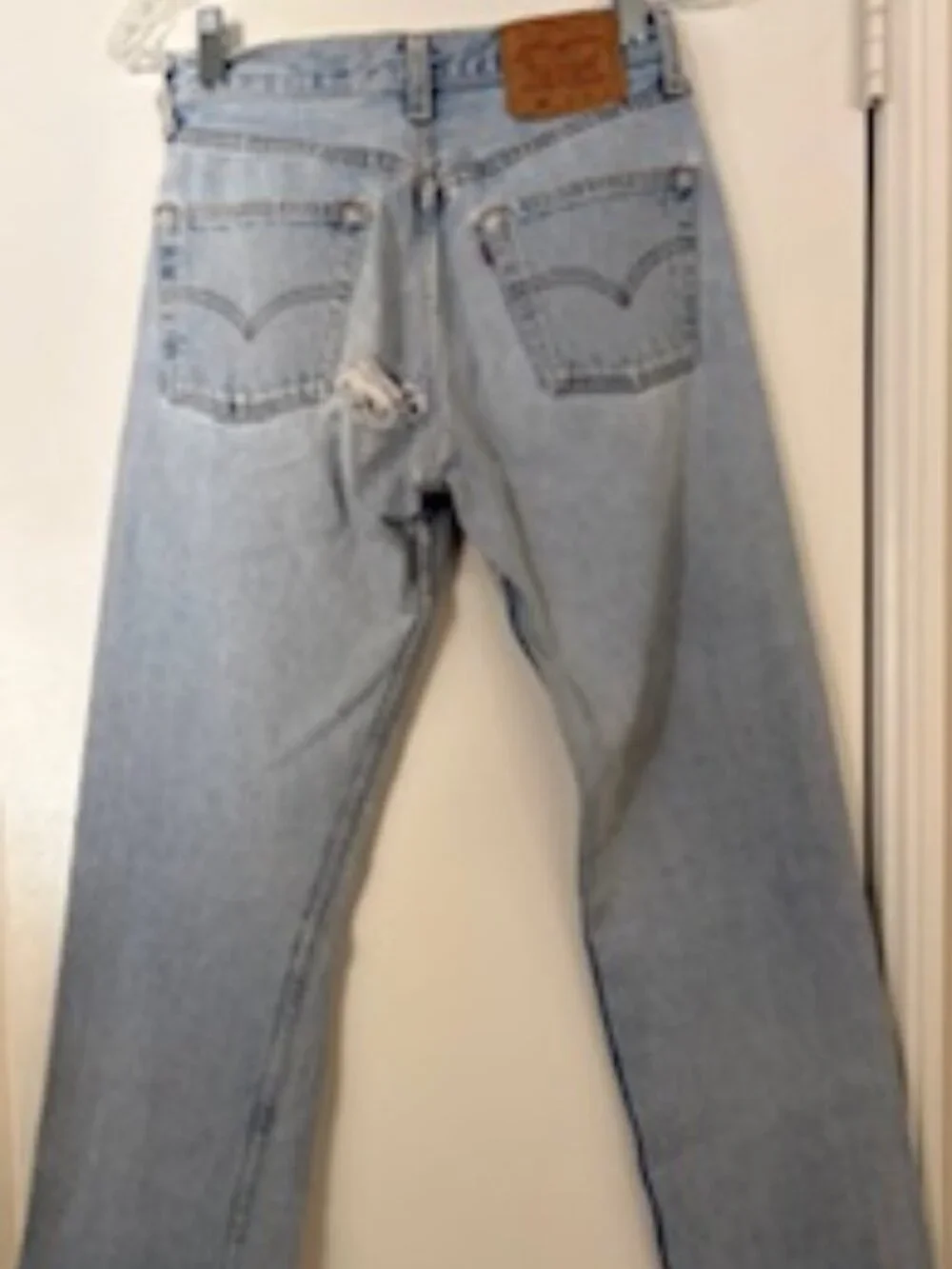 Levi's 501 Vintage-distressed jeans tag sz 28x34  dt June 1980 tag 0680 - Picture 2 of 16